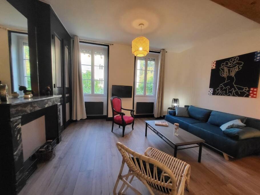 O Bon'Endroit - Appartement Confort - Centre Ville Vienne  Exterior photo